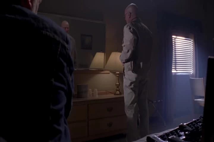You know, mister, l've been
providing my services
for the past 30-odd years.