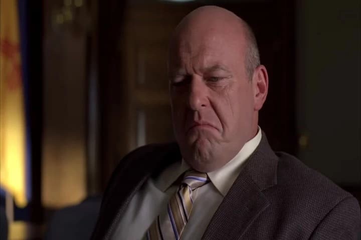 So after years with no contact,
he shows up in your restaurant