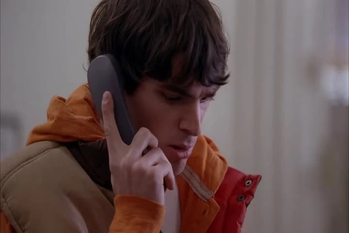 <i>Carmen is nearby, right?
She cannot know.</i>