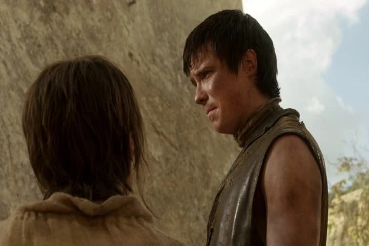 - Which are you?
- Armourer's apprentice.