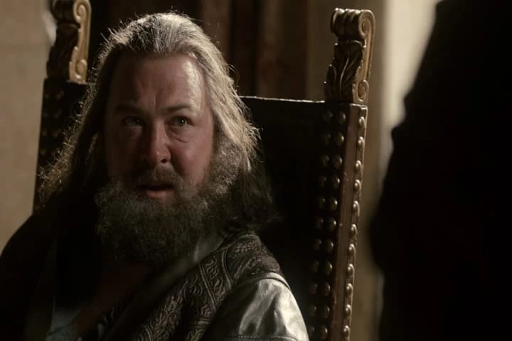 - It's empty, Your Grace.
- What do you mean, it's empty?