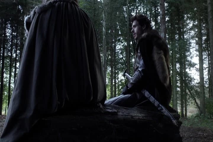 Only the Lord of Winterfell can call in
the bannermen and raise an army.