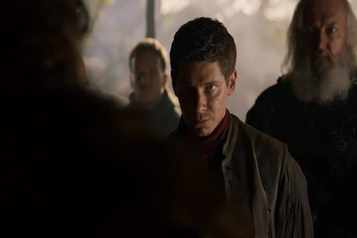 Lord Karstark, see that Ser Alton's
pen is clean, and give him a hot supper.
