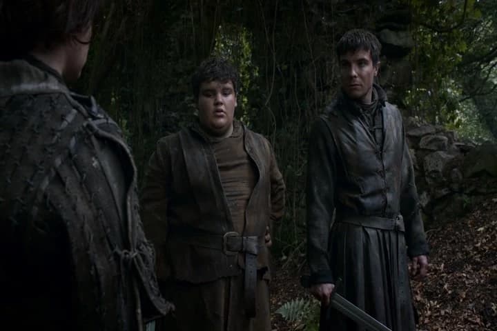 My mother grew up there.
My grandfather's a lord. He'll protect us.