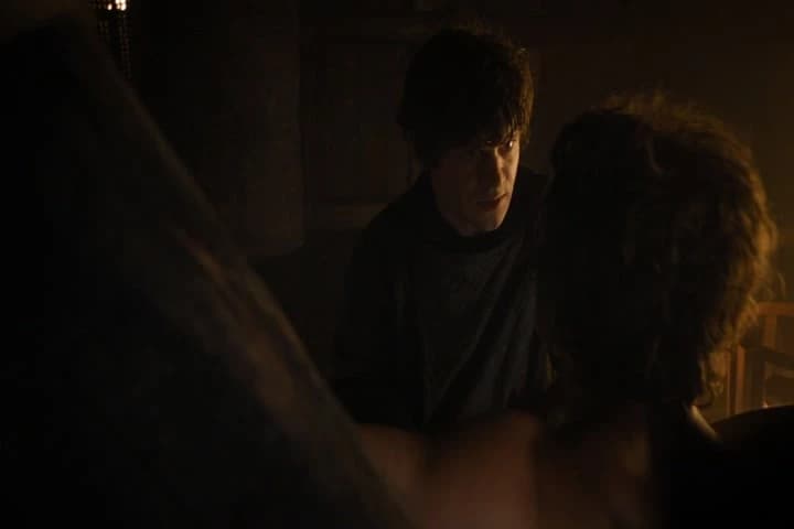 I'll come for you tonight
when the castle sleeps.