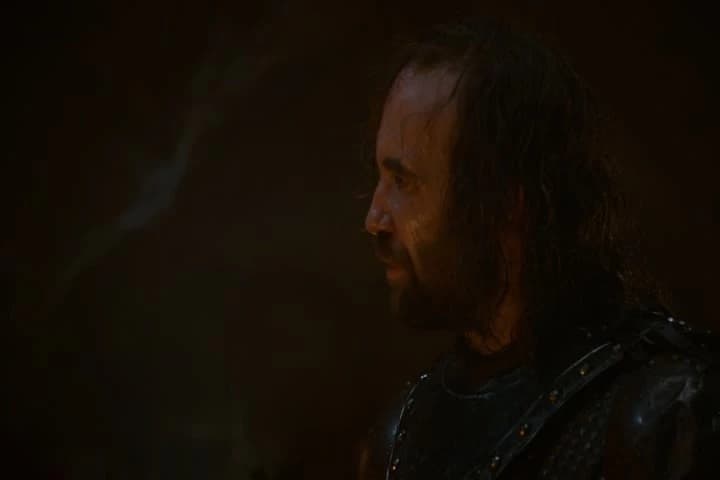 I saw them lay Prince Aegon and Princess
Rhaenys before the Iron Throne.