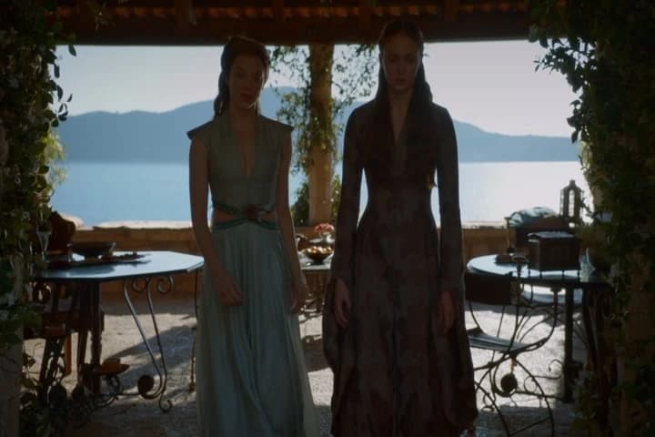 I remember the first time
I saw you in the throne room.