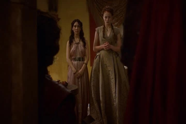 Podrick, could you escort
Lady Stark's handmaiden?