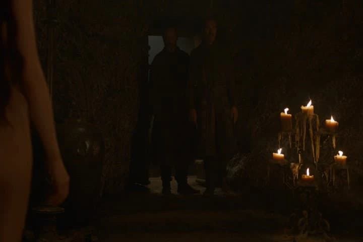 You can blame Ser Davos. He didn't
believe in the power of king's blood.