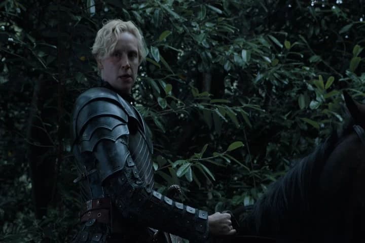 I saw her riding on the East Road
with Littlefinger.