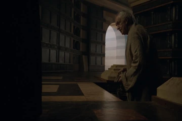 You should have the decency
to kneel before the gods.