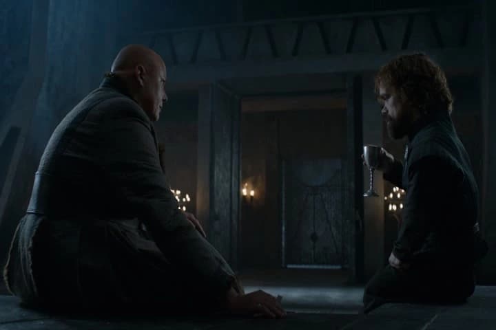All rulers demand
that people bend the knee.
