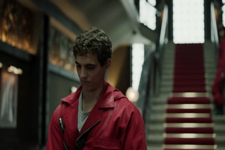 Your pupil escaped\Nwith a group of hostages.�