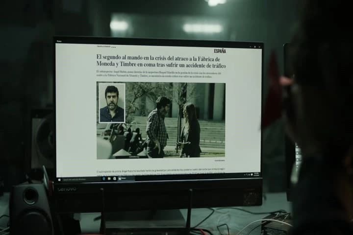 THE SECOND IN CHARGE\NOF THE HEIST CRISIS�