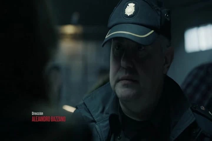Inspector, the ambulance is ready.�