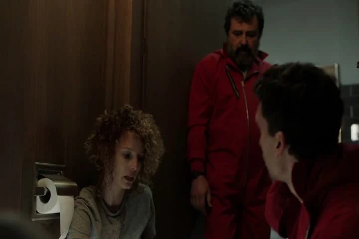-What are you doing here? Are you crazy?\N-I wasn’t feeling very well.�
