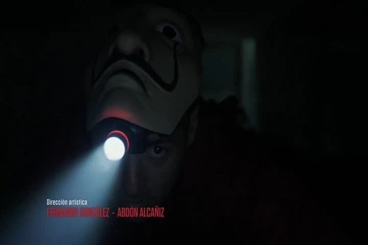 or, if it went wrong, two dead bodies\Ninside the ventilation ducts."�
