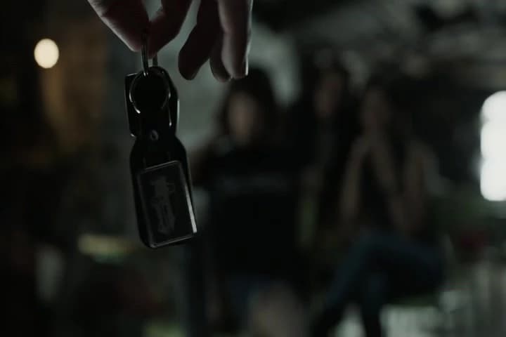 -Shut up.\N-Here are the car keys.�