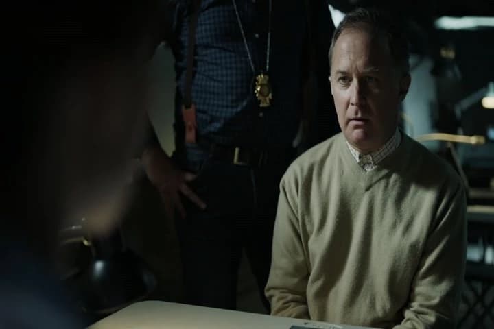 that in the prison it’s very easy\Nto smuggle anything in.�