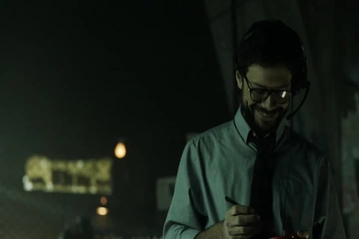 I wouldn’t dare haggle\Nover something so delicate, inspector.�