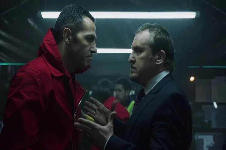 -Calm down, please!\N-Tamayo!�