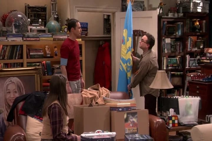 I would like to keep
the official flag of our apartment.
