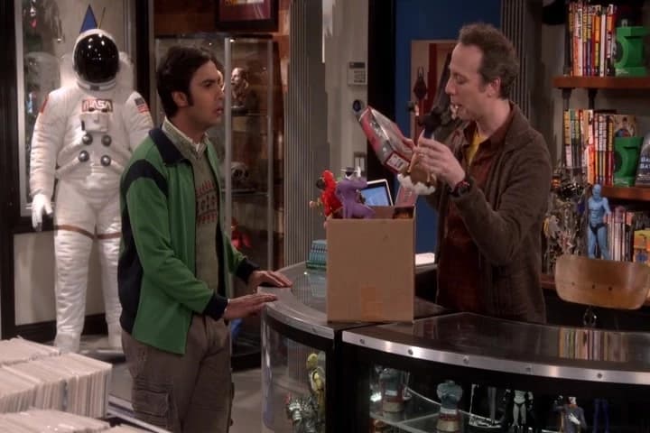 Okay, I can give you 20 bucks
for the whole box.
