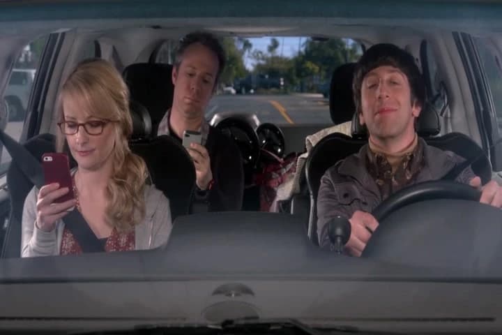 Should we get lunch
or you wanna eat at the zoo?