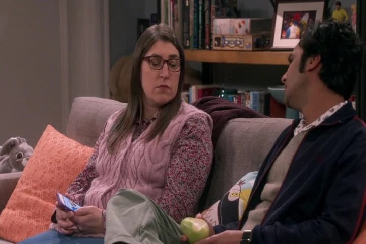you can trick Sheldon
into liking babies?