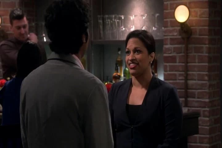 and you'’re tall enough
so I can wear heels and...