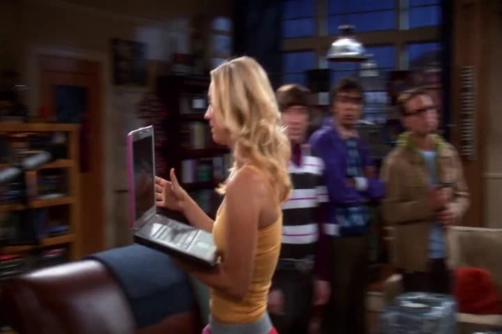 All right, give me, give me.
I wanna kill the guard captain.