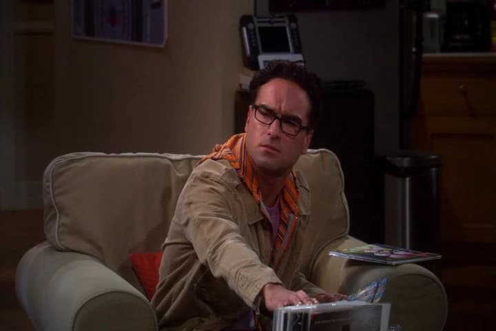 - Yeah?
- Where does he poop?