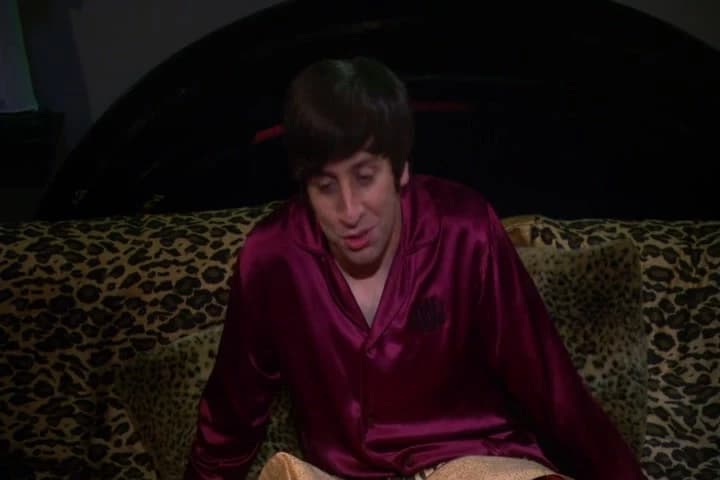<font color="#808080">MRS. WOLOWITZ</font>: Howard,
I found my girdle! It was in the dryer!