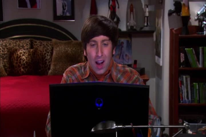 MRS. WOLOWITZ: Oh! Listen to
Mr. Big Shot Astronaut!