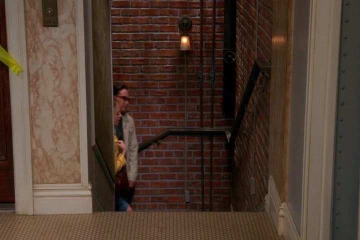 I bet they had to throw
out that rocking chair.