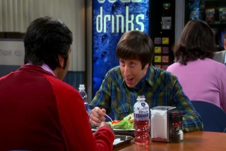 You're going to girls' night.
Yeah.