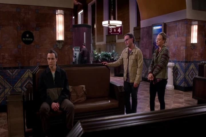 NARRATOR:
<i>Previously on</i> The Big Bang Theory: