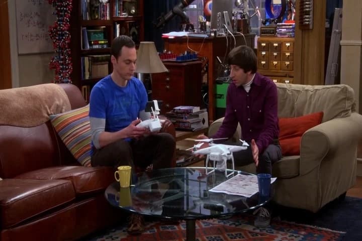 Okay, the Wi-Fi extender is on, camera's on,
they're on the same network.