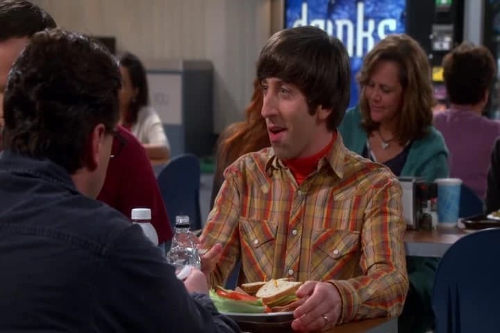 They're not dating. They're just two friends
who went out to dinner.