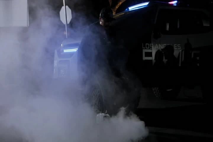CARLOS: The beauty
 in a riot comes with the smoke